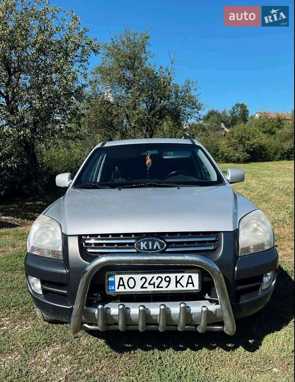 2007 kia sportage