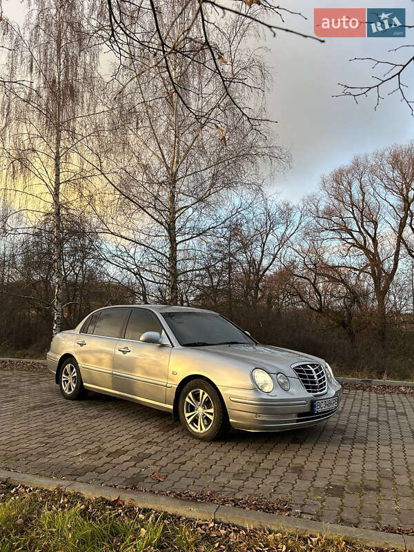 2005 kia opirus
