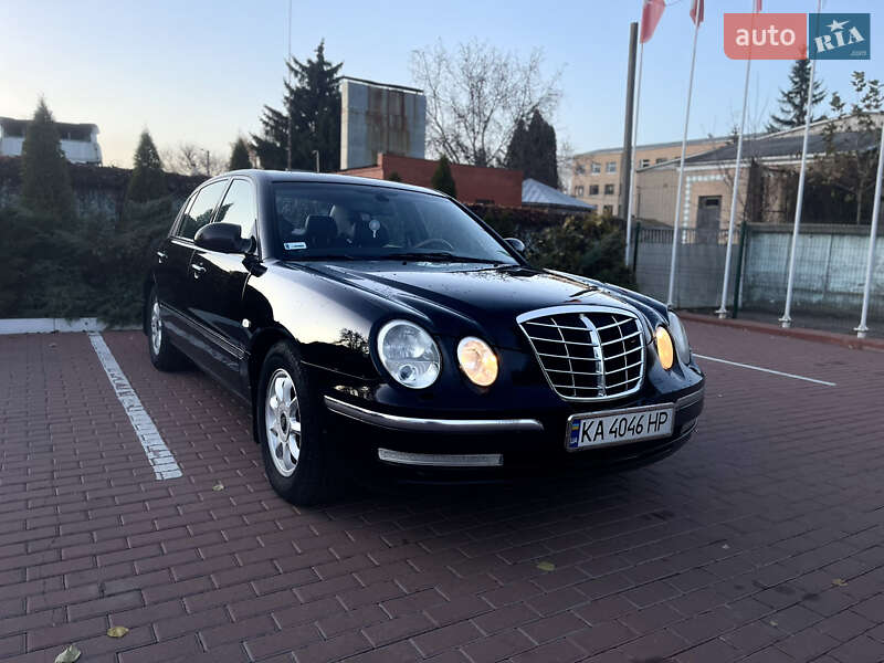 2005 kia opirus