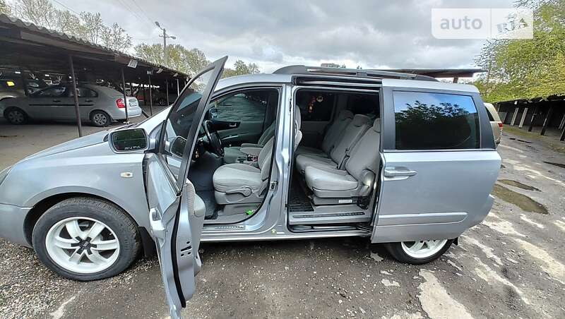 2006 kia carnival