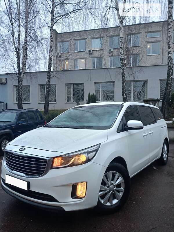 2016 kia carnival