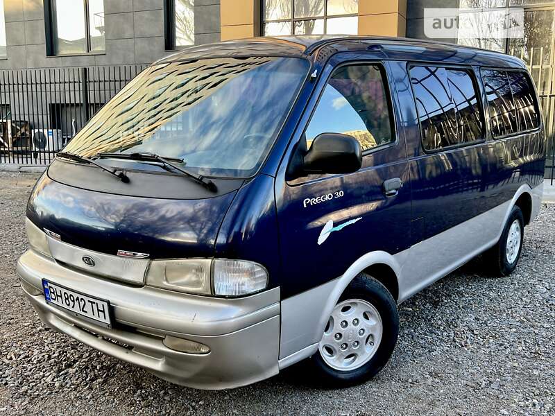 1999 kia pregio