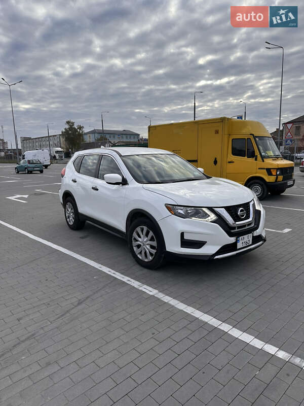 2016 nissan rogue
