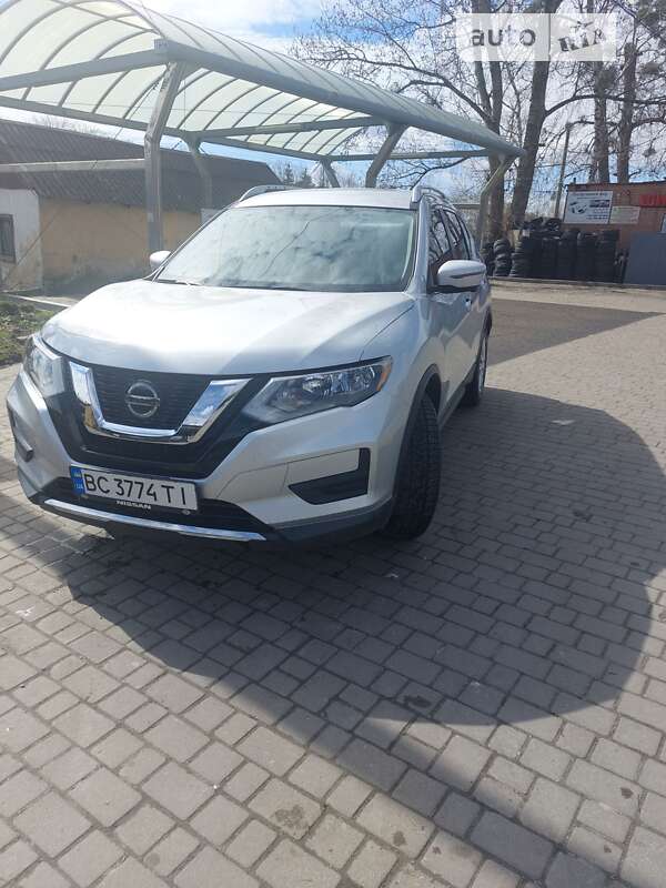 2018 nissan rogue