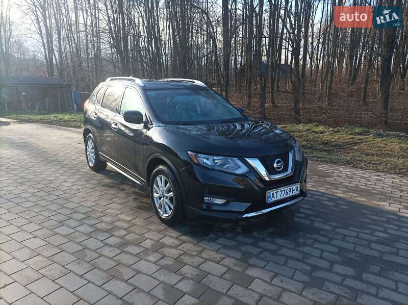 2016 nissan rogue