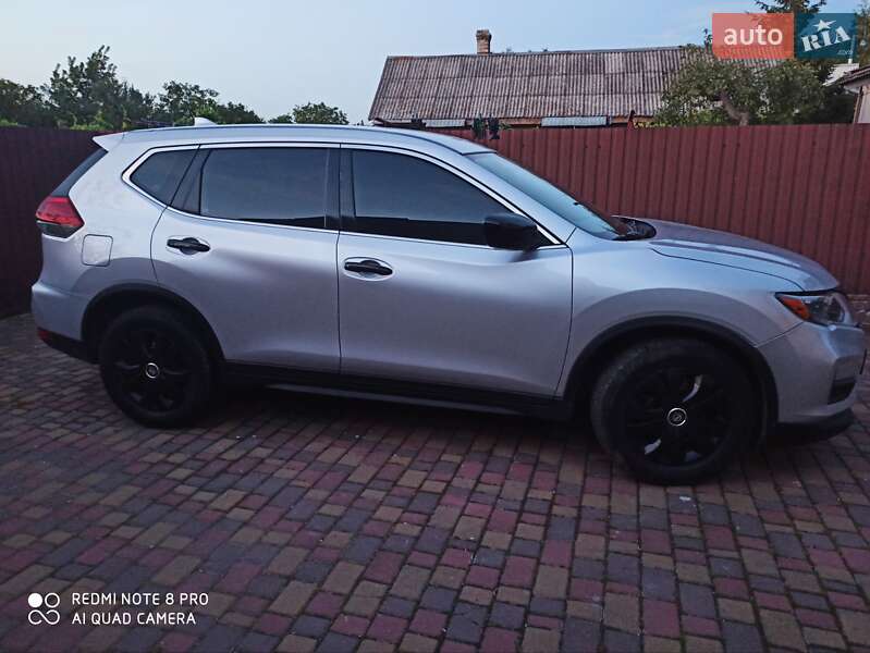 2017 nissan rogue