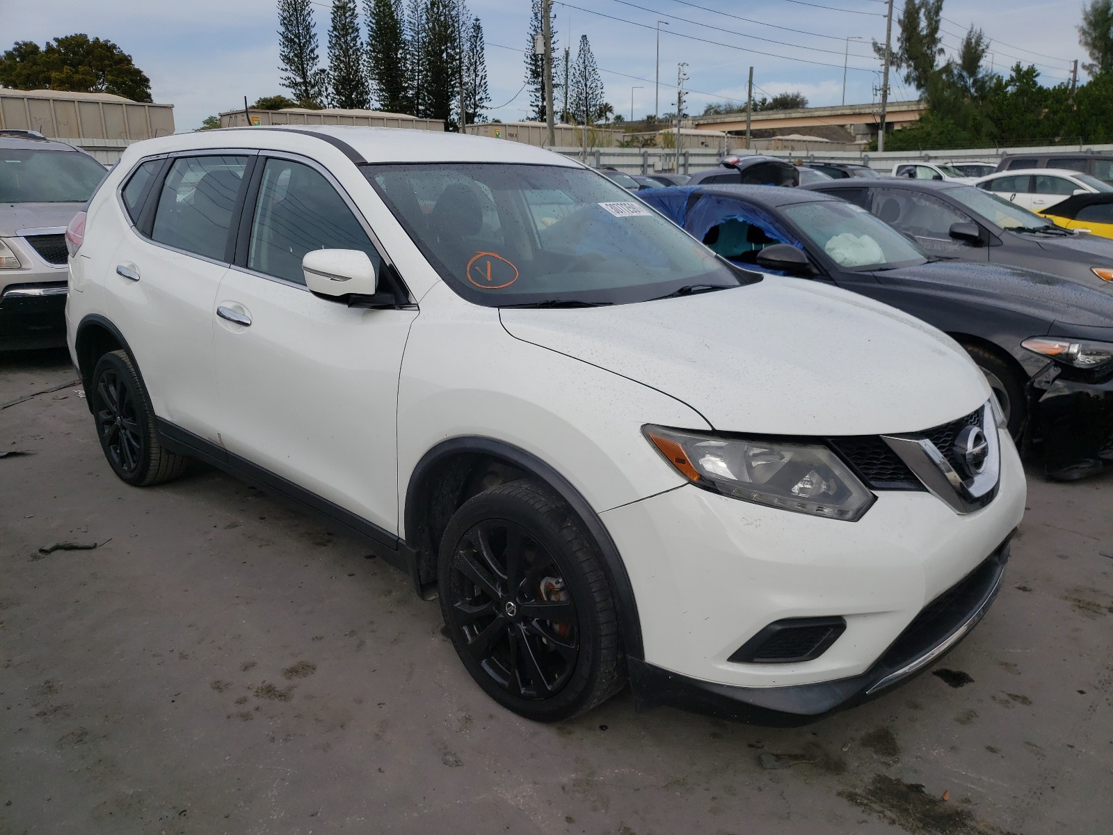 2015 nissan rogue s