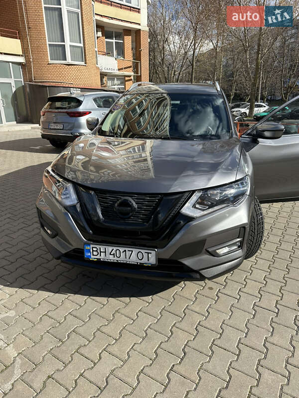 2016 nissan rogue