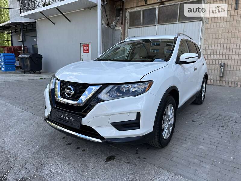 2016 nissan rogue