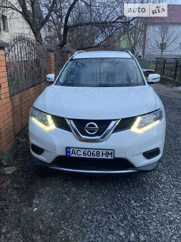 2016 nissan rogue