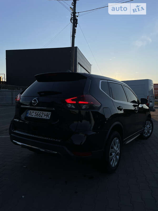 2018 nissan rogue