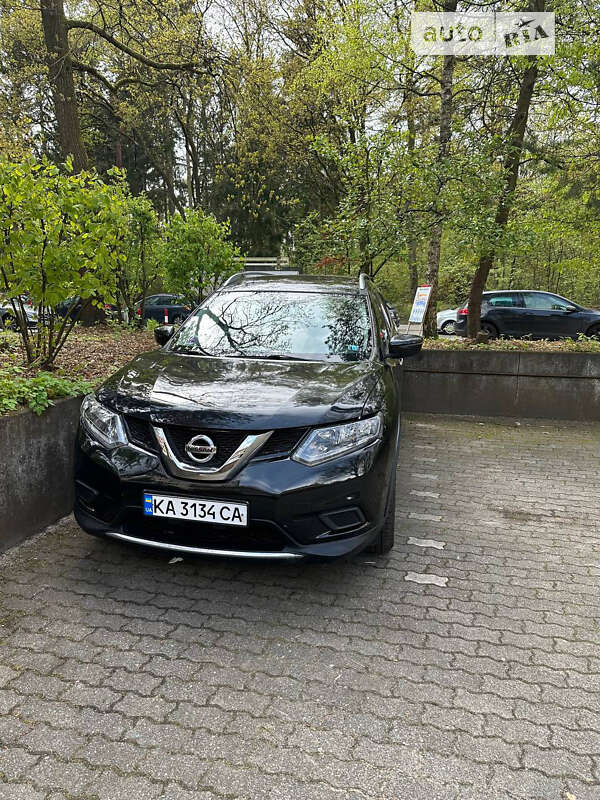 2016 nissan rogue