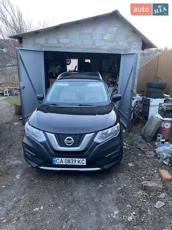 2016 nissan rogue