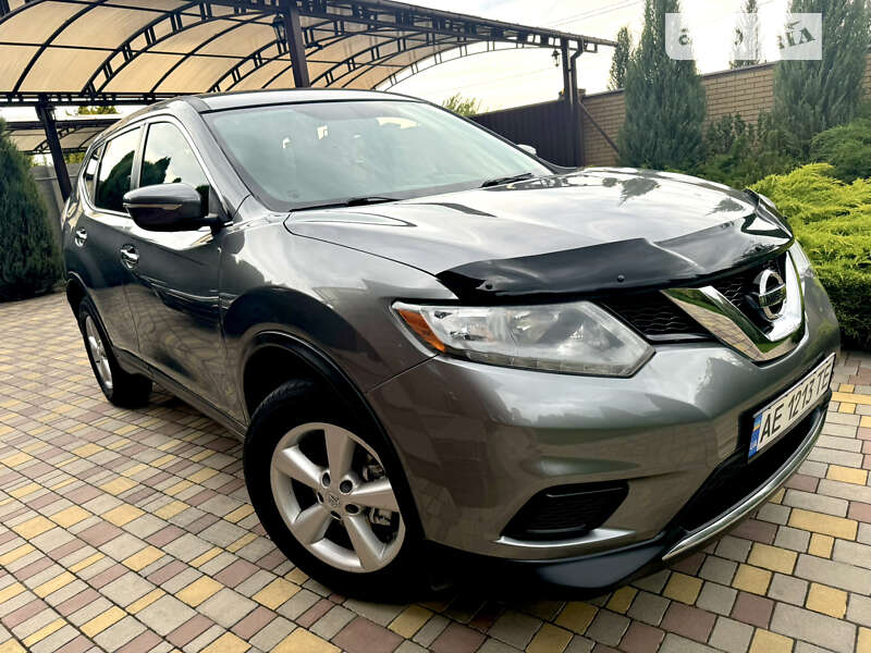 2015 nissan rogue