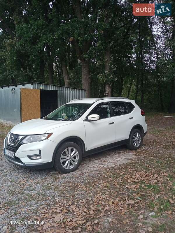 2016 nissan rogue