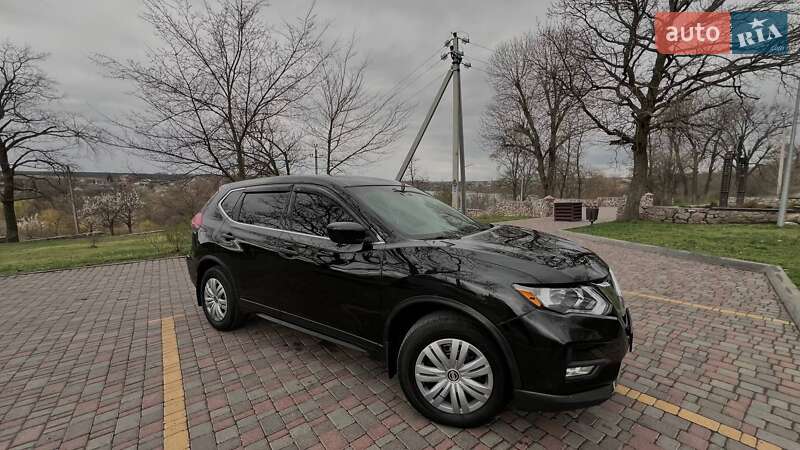 2017 nissan rogue