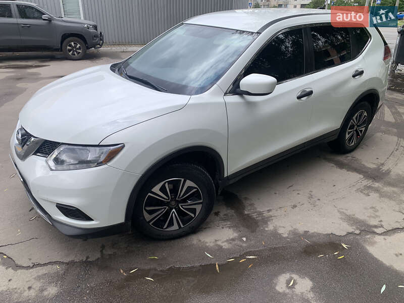 2016 nissan rogue