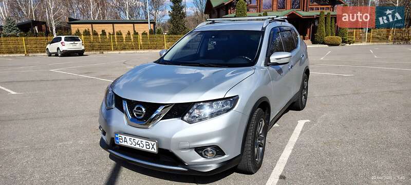 2016 nissan rogue