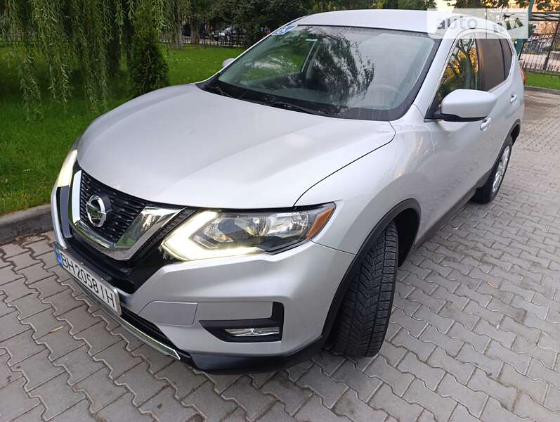 2017 nissan rogue