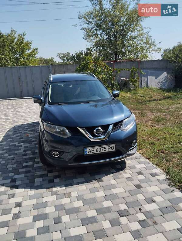 2016 nissan rogue