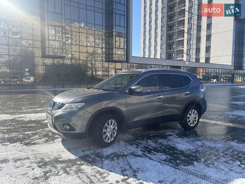 2016 nissan rogue