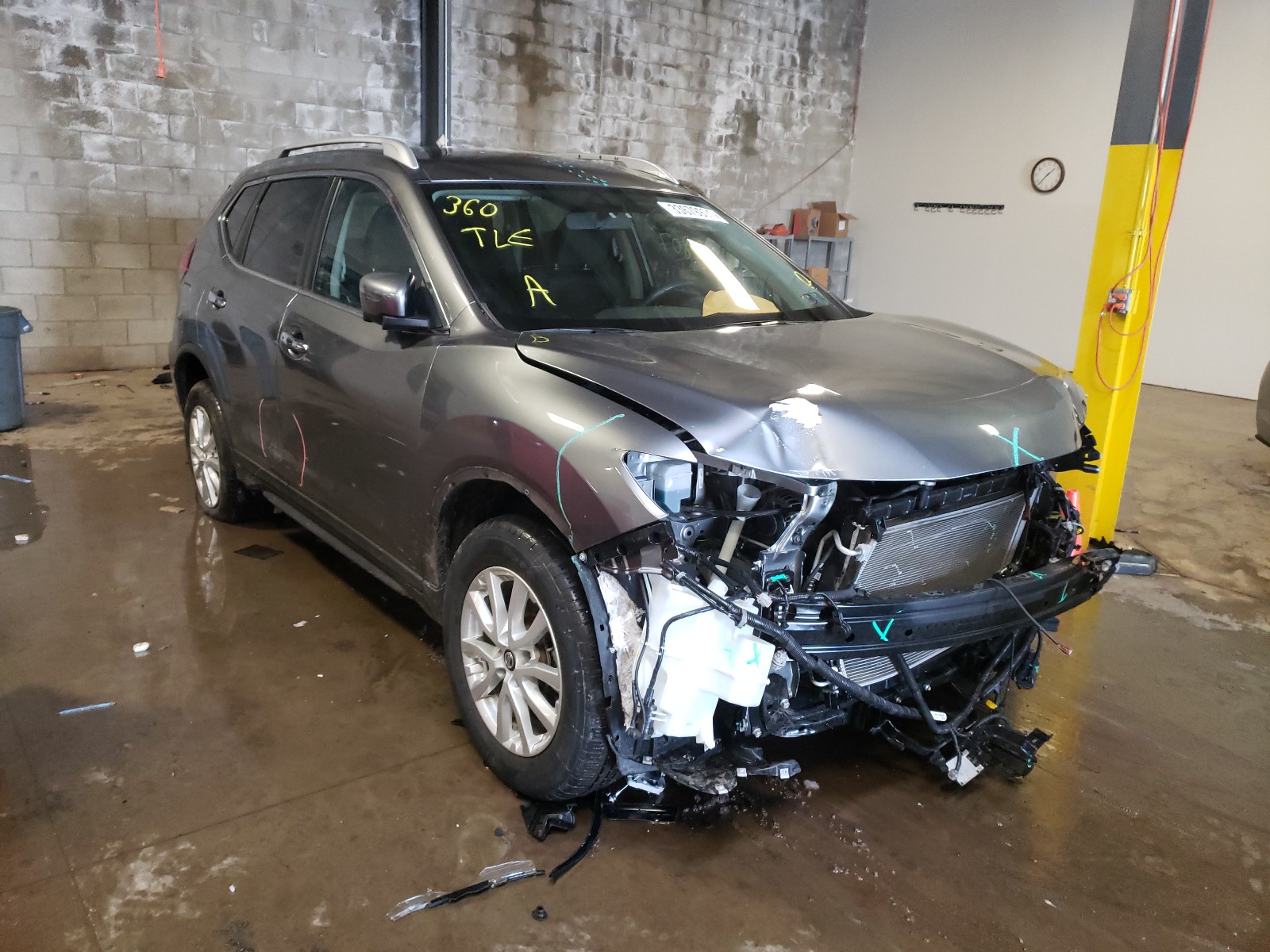 2018 nissan rogue s