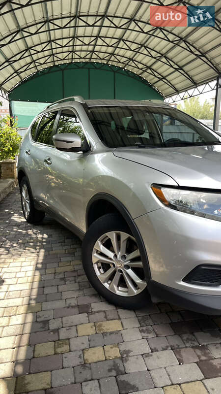 2016 nissan rogue