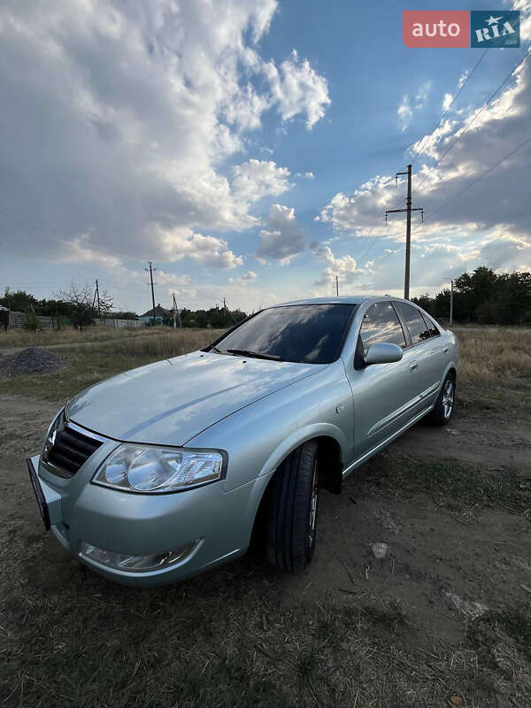 2006 nissan almera