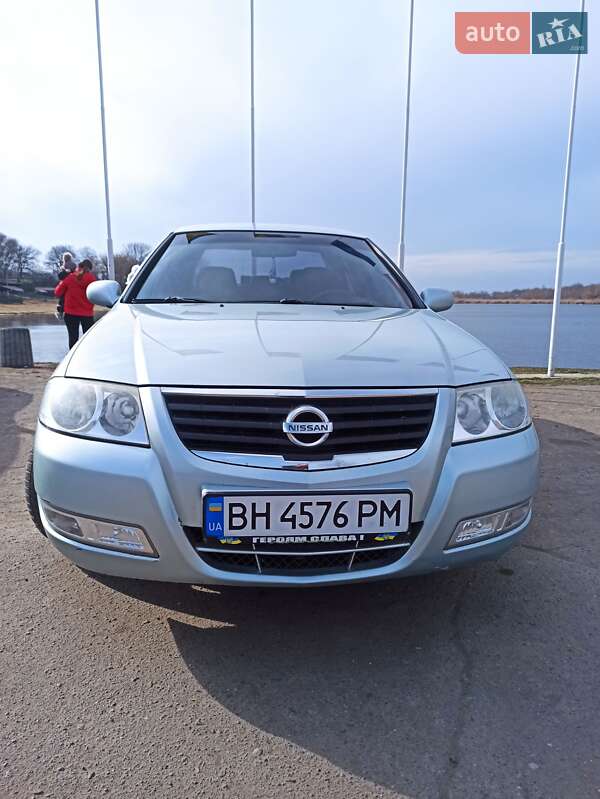 2006 nissan almera