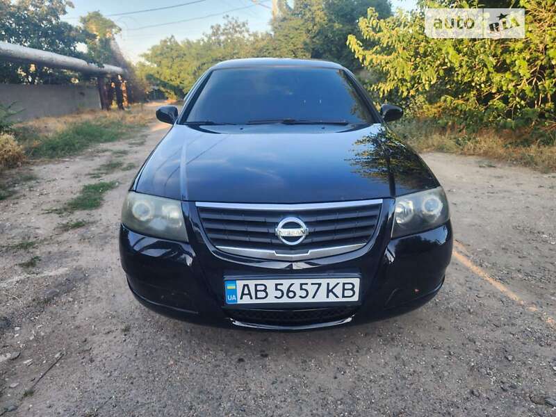 2007 nissan almera