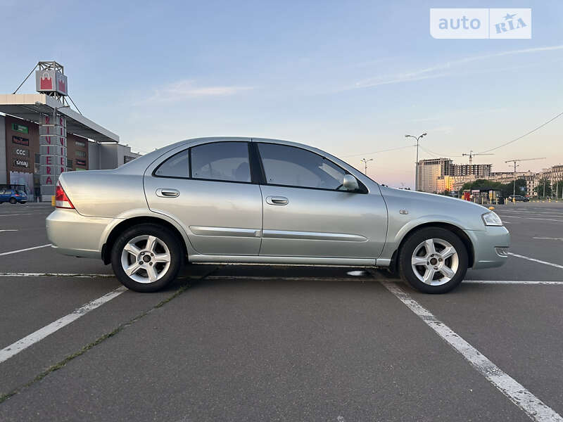 2007 nissan almera