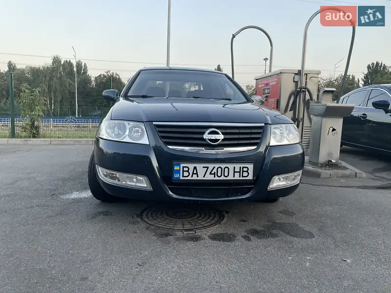 2008 nissan almera