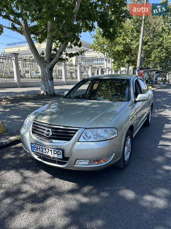 2008 nissan almera
