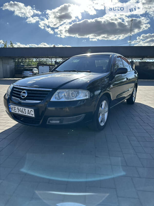 2008 nissan almera