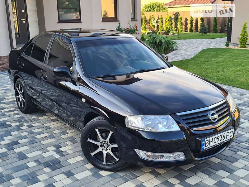 2010 nissan almera