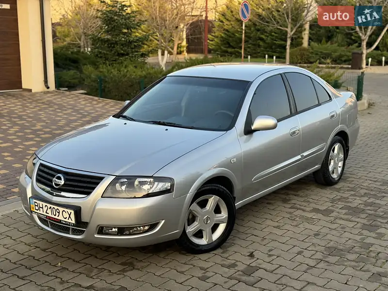 2010 nissan almera