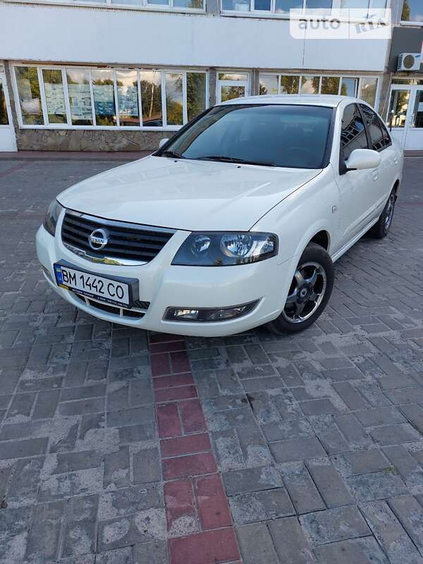 2011 nissan almera
