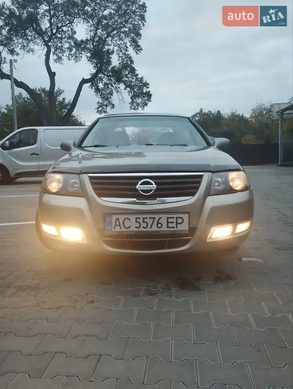 2011 nissan almera