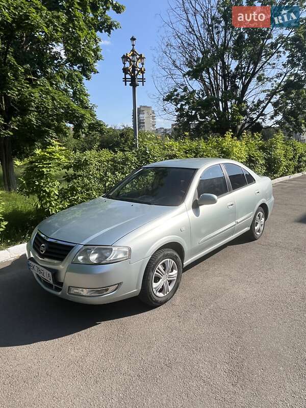 2006 nissan almera
