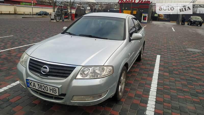2006 nissan almera