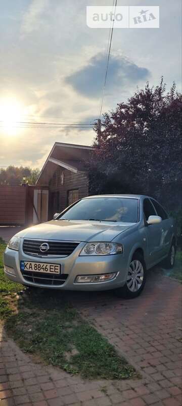 2006 nissan almera