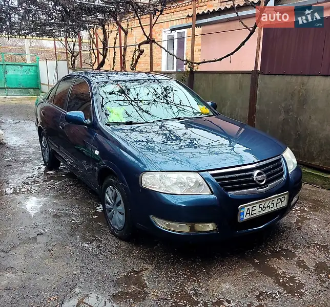 2007 nissan almera