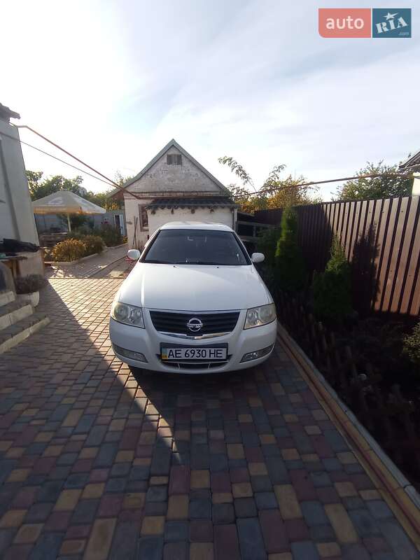 2007 nissan almera