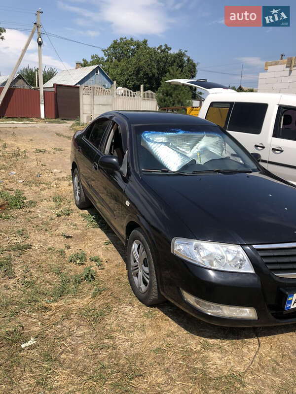 2007 nissan almera