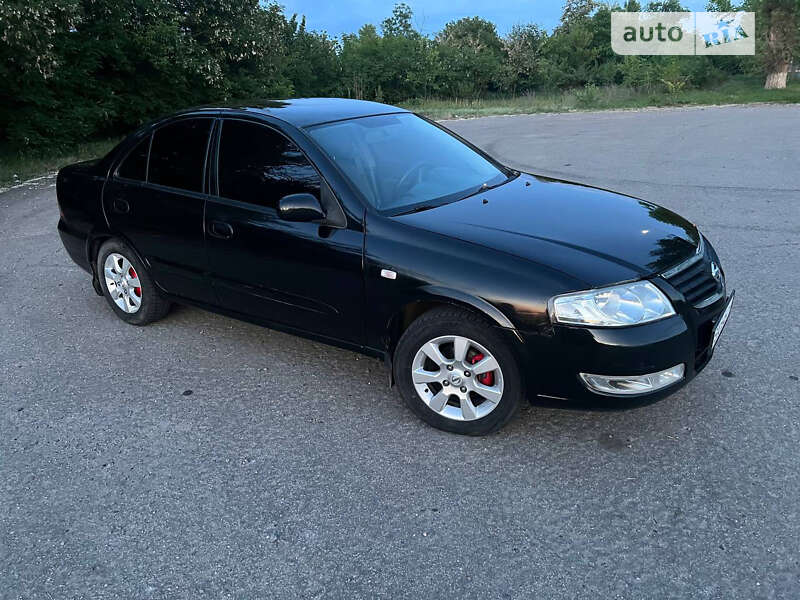 2007 nissan almera