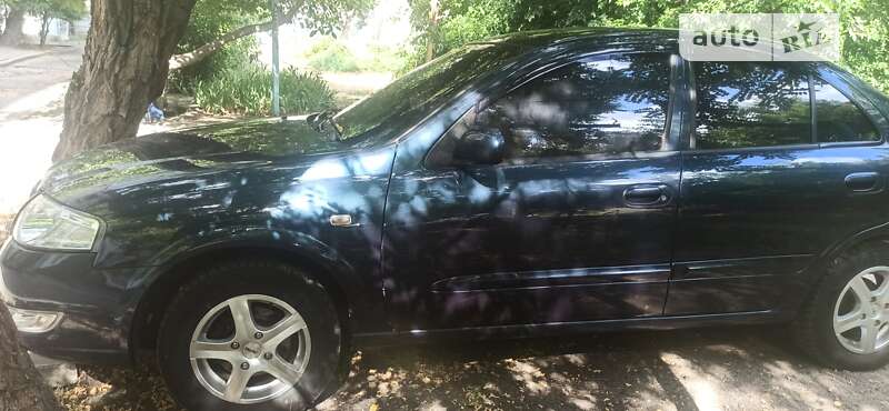 2007 nissan almera