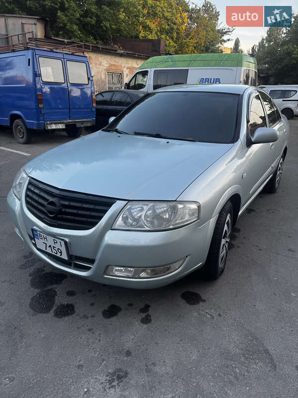 2007 nissan almera