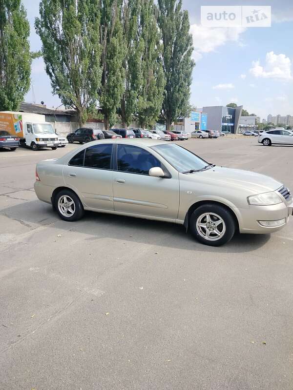 2007 nissan almera