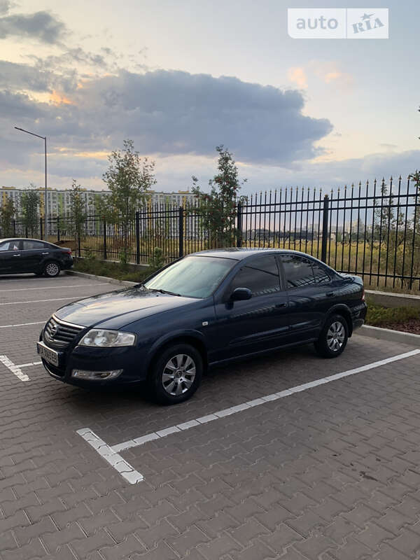 2007 nissan almera