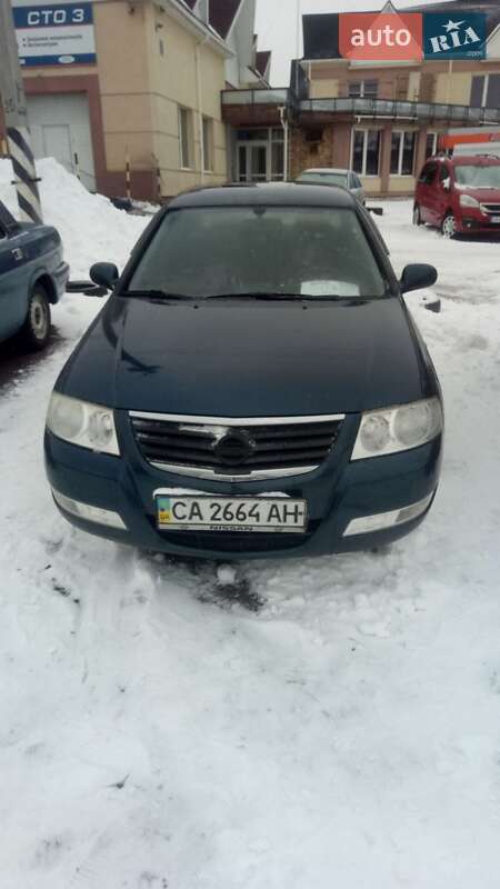2008 nissan almera